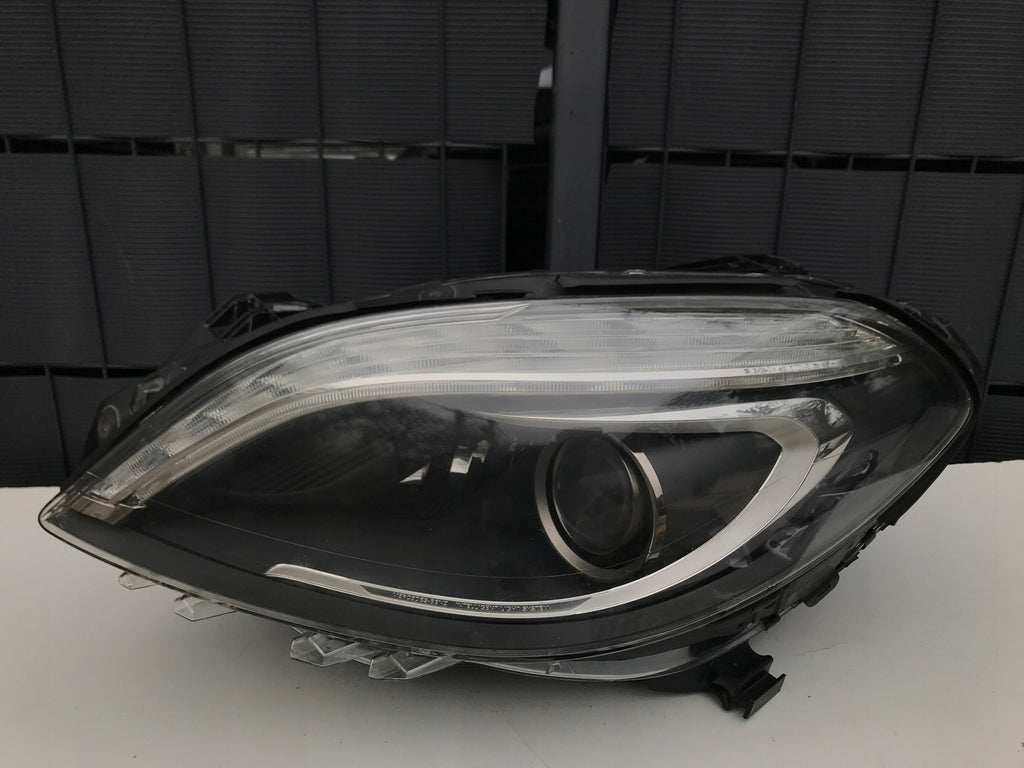 Frontscheinwerfer Mercedes-Benz W246 A2468207761 LED Rechts oder Links SCH2384480417bv