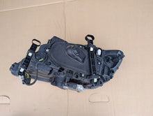 Load image into Gallery viewer, Frontscheinwerfer Volvo V60 31420254 Rechts Scheinwerfer Headlight SCH2552800590wf