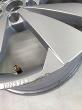 Load image into Gallery viewer, 1x Alufelge 18 Zoll 7.5&quot; 5x112 50ET 10A071498 VW Id.3 Rim Wheel