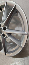 Laden Sie das Bild in den Galerie-Viewer, 1x Alufelge 18 Zoll 7.0" 5x112 45ET 81A601025F Audi Q2 Rim Wheel FEL7923666289cf