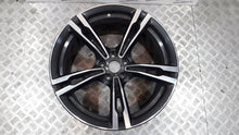 Load image into Gallery viewer, 1x Alufelge 19 Zoll 10.5&quot; 5x112 28ET 7857076 BMW 5 F90 Rim Wheel