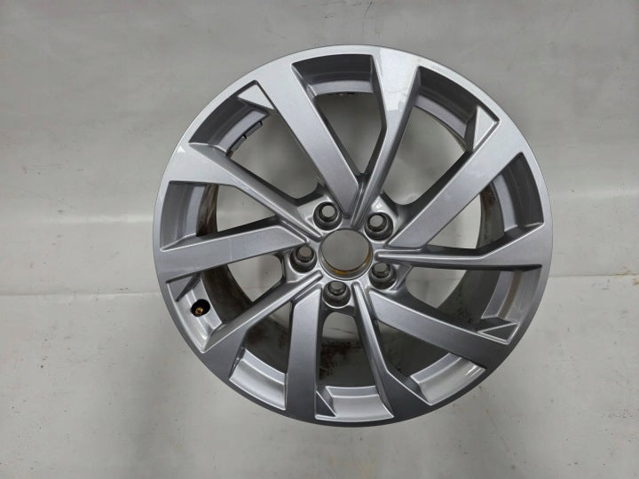 1x Alufelge 16 Zoll 82A601025B Audi A1 Rim Wheel FEL6188596318ij