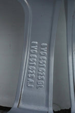 Load image into Gallery viewer, 1x Alufelge 18 Zoll 7.5" 5x112 51ET Glanz Silber 8V0601025 Audi Rim Wheel FEL4731776099vm