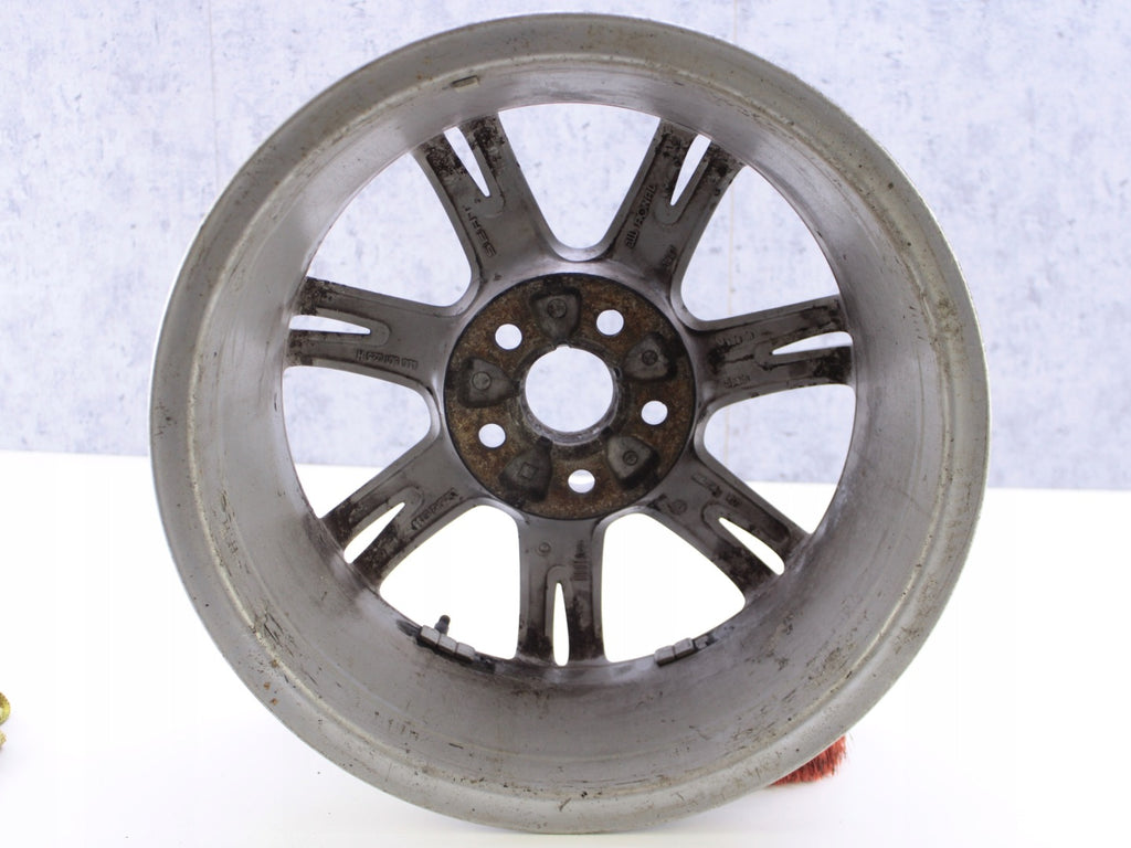 1x Alufelge 15 Zoll 6.0" 5x100 38ET Glanz Silber 6J0601025H Seat Ibiza I FEL7515585485lm