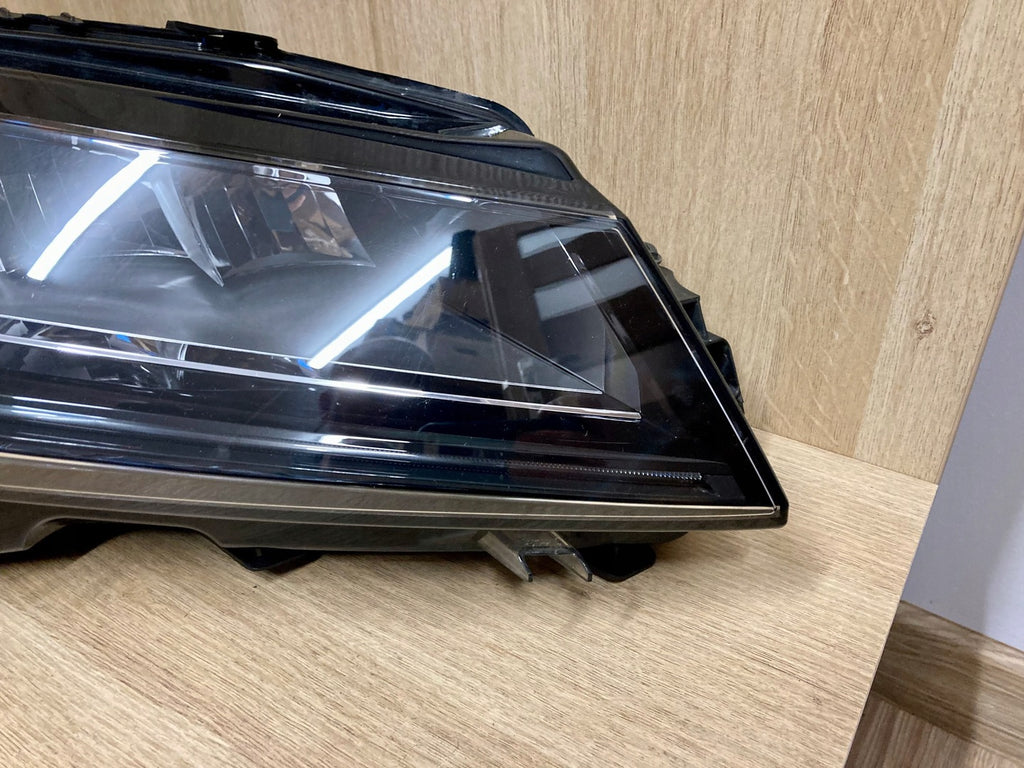 Frontscheinwerfer Skoda Superb III 3V1941016C LED Rechts Scheinwerfer Headlight