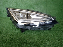 Laden Sie das Bild in den Galerie-Viewer, Frontscheinwerfer Seat Ibiza V 6F1941008H Full LED Rechts Scheinwerfer Headlight
