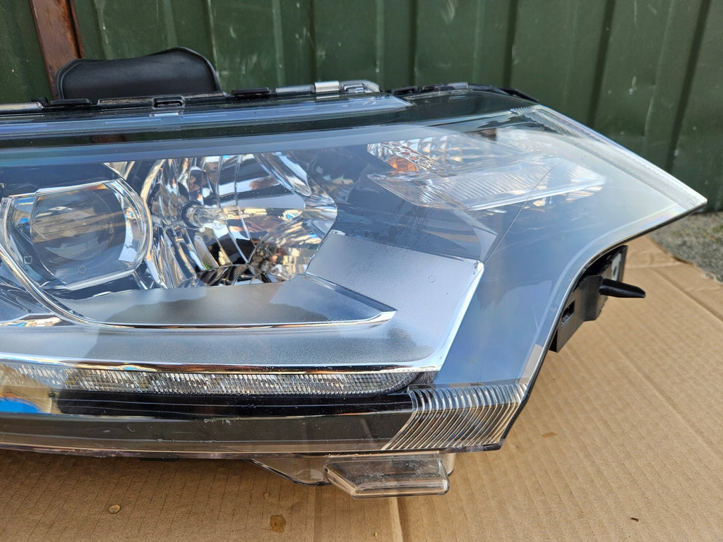 Frontscheinwerfer Mitsubishi Outlander III 8301C8-64 LED Rechts Headlight