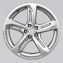 Load image into Gallery viewer, 1x Alufelge 19 Zoll 8.5&quot; 5x112 32ET Glanz Silber 8W0601025CD Audi A4 Rim Wheel