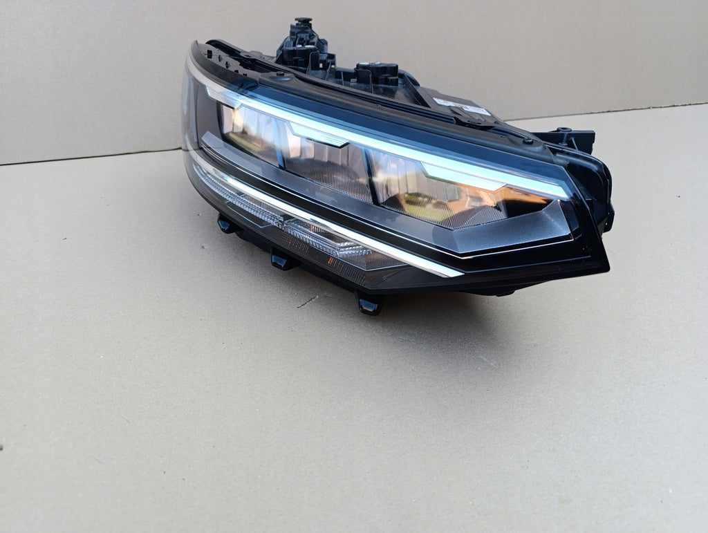 Frontscheinwerfer VW Passat B8 3G1941036Q LED Ein Stück (Rechts oder Links)