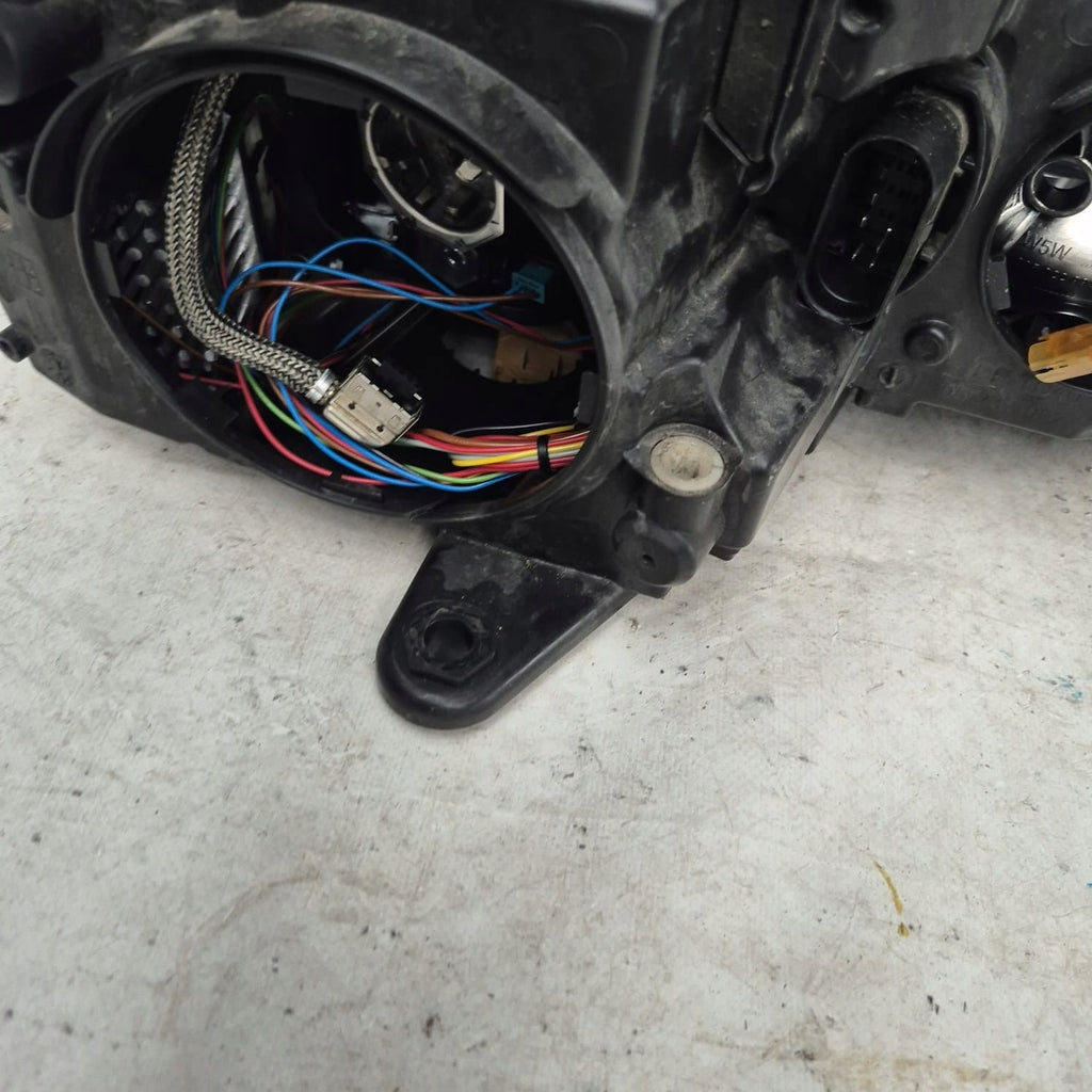 Frontscheinwerfer Skoda Octavia III 5E1941015B Xenon Rechts oder Links SCH7131428514fc
