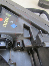 Laden Sie das Bild in den Galerie-Viewer, Frontscheinwerfer Hyundai Kona 92207 J9000 Links Scheinwerfer Headlight SCH1618077130pv