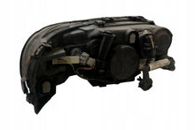 Load image into Gallery viewer, Frontscheinwerfer Volvo V70 30698835 89900267 Links Scheinwerfer Headlight SCH1936457592tz