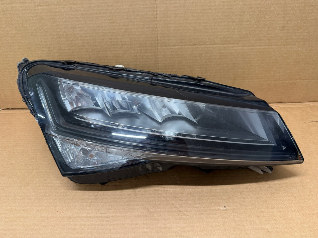 Frontscheinwerfer Skoda Superb III 3V1941016C Rechts Scheinwerfer Headlight SCH8649198256ia