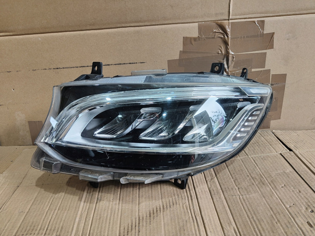 Frontscheinwerfer Mercedes-Benz Sprinter A9109065700 Full LED Links Headlight SCH8858420286lw