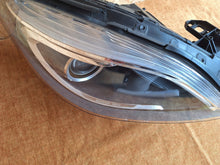 Load image into Gallery viewer, Frontscheinwerfer Mercedes-Benz W246 A2468207261 Xenon Rechts Headlight SCH9810567426qq