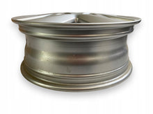 Laden Sie das Bild in den Galerie-Viewer, 1x Alufelge 17 Zoll 6.5&quot; 4x100 7711221190 Renault Megane 1 Coupe Rim Wheel