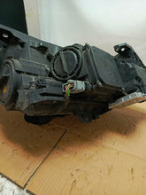 Load image into Gallery viewer, Frontscheinwerfer Mercedes-Benz W246 A2468200761 Xenon Links Headlight