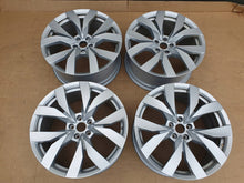 Load image into Gallery viewer, 4x Alufelge 20 Zoll 9.0" 5x112 33ET Glanz Silber 760601025 VW Touareg Rim Wheel FEL3885024077dh