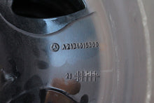 Load image into Gallery viewer, 1x Alufelge 18 Zoll 9.0" 5x112 52 5ET A2134015300 Mercedes-Benz W163 W164 FEL3524885457pw