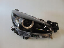 Laden Sie das Bild in den Galerie-Viewer, Frontscheinwerfer Mazda II D43N-51030 LED Rechts Scheinwerfer Headlight