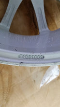 Laden Sie das Bild in den Galerie-Viewer, 1x Alufelge 18 Zoll 7.5&quot; 5x100 Subaru Avensis Rim Wheel