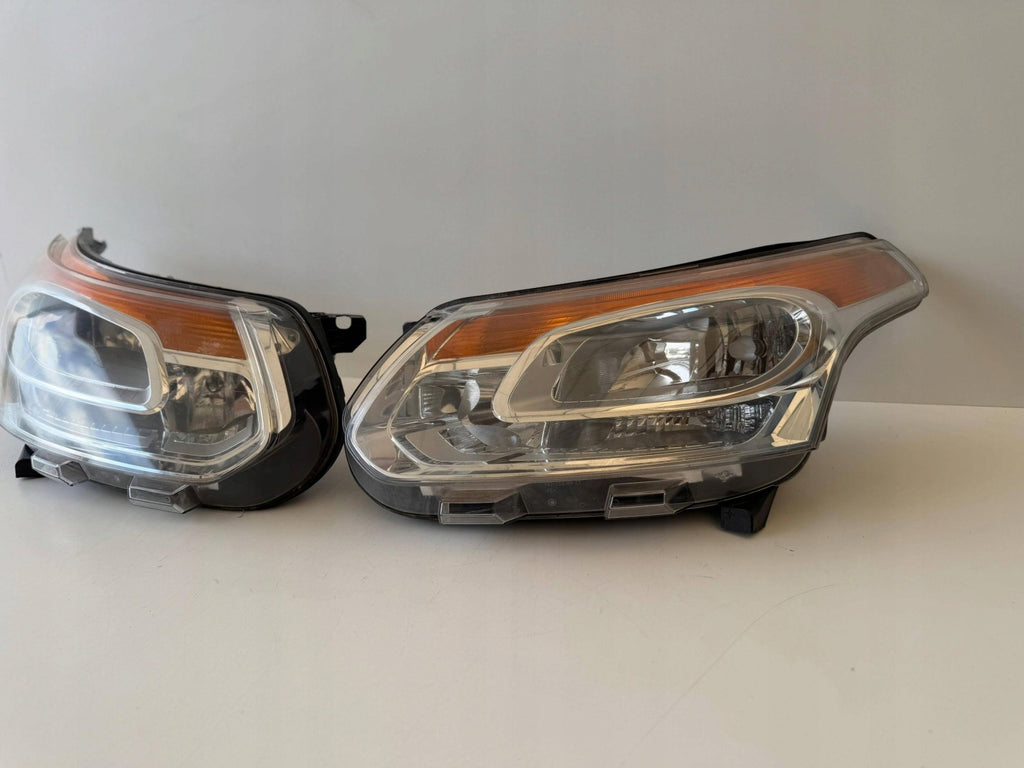 Frontscheinwerfer Citroën Picasso I C3 9681873980 9681806180 Ein Satz Headlight SCH8659011458zs
