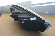 Load image into Gallery viewer, Frontscheinwerfer VW Taigo 2G7941005A Full LED Ein Stück (Rechts oder Links) SCH1667236302bf