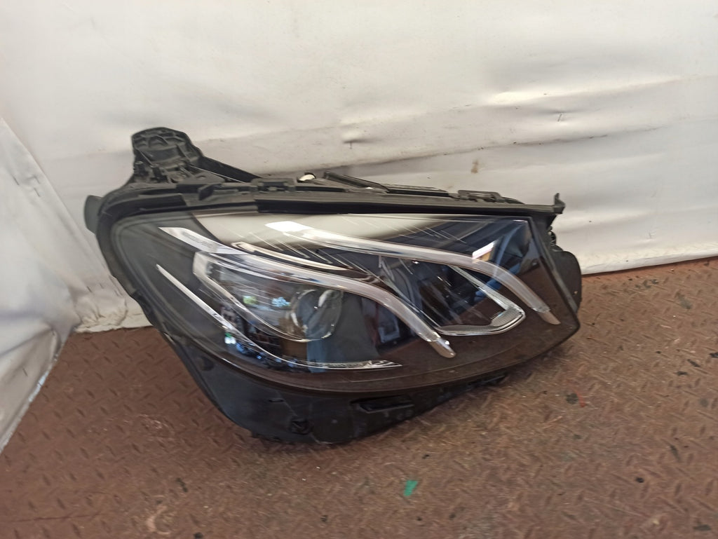 Frontscheinwerfer Mercedes-Benz W213 A2139066601 Full LED Rechts Headlight SCH9463903661gv