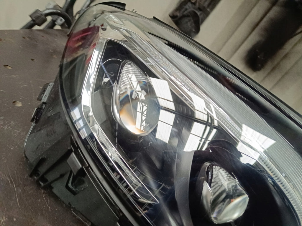 Frontscheinwerfer Mercedes-Benz Glc A2539061601 LED Rechts Headlight SCH8532888403qk