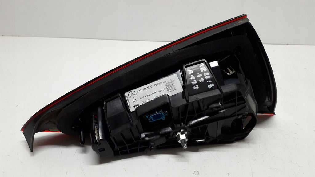 Rückleuchte Mercedes-Benz W177 A1779061800 Rechts Rearlight