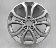 Laden Sie das Bild in den Galerie-Viewer, 1x Alufelge 17 Zoll 7.0&quot; 5x112 48,5ET A2054010200 Mercedes-Benz S205 W205 A205