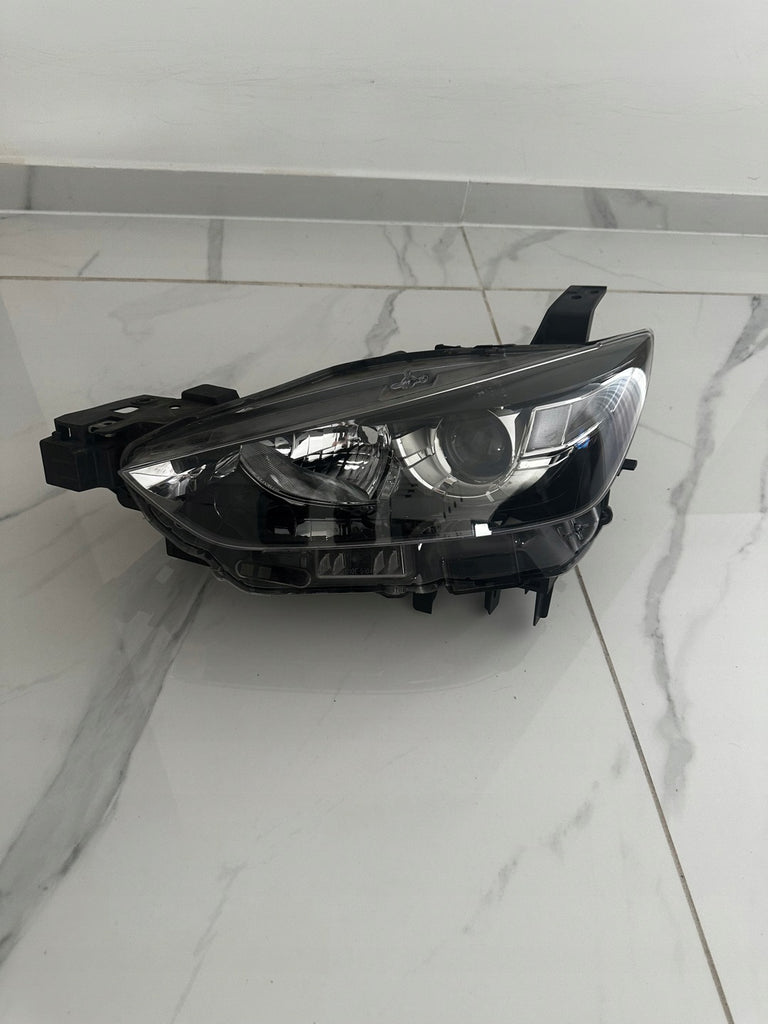 Frontscheinwerfer Mazda Cx3 D10E-51040 Links Scheinwerfer Headlight