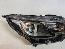 Laden Sie das Bild in den Galerie-Viewer, Frontscheinwerfer Peugeot 2008 I 9814739580 Rechts Scheinwerfer Headlight