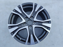 Load image into Gallery viewer, 1x Alufelge 17 Zoll 7.0&quot; 5x114.3 39ET PZ49M-X0670-Z Toyota Rav 4 Rim Wheel