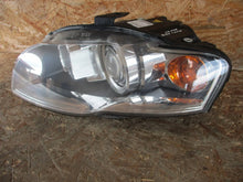 Load image into Gallery viewer, Frontscheinwerfer Audi A4 B7 8E0941003AM Xenon Links Scheinwerfer Headlight