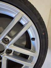 Laden Sie das Bild in den Galerie-Viewer, 1x Alufelge 17 Zoll 8.5" 5x112 50ET Audi B7 Rim Wheel FEL1450951426ns
