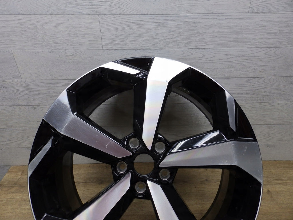 1x Alufelge 19 Zoll 7.5" 5x114.3 35ET R099013 Nissan Qashqai Rim Wheel