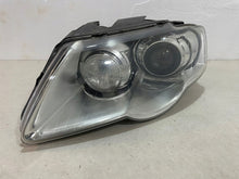 Laden Sie das Bild in den Galerie-Viewer, Frontscheinwerfer VW Passat 89315530 4L0907391 3C0941751K Links Headlight SCH5660788380xo