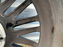 Laden Sie das Bild in den Galerie-Viewer, 1x Alufelge 18 Zoll 5x112 A2064014900 Mercedes-Benz W206 Rim Wheel FEL5924804489qf