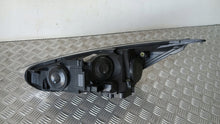Laden Sie das Bild in den Galerie-Viewer, Frontscheinwerfer Ford Focus III F1EB-13D154-AB Xenon Rechts Headlight SCH6066151955ch