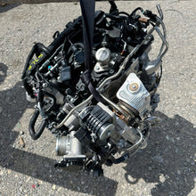 Load image into Gallery viewer, Motor Hyundai Bayon Bc3 G3LE G3LF 1.0 TGDI Benzin Engine Komplett