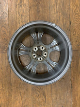Laden Sie das Bild in den Galerie-Viewer, 1x Alufelge 17 Zoll 7.0&quot; 5x108 50ET JX7C-F1A Ford Focus Rim Wheel
