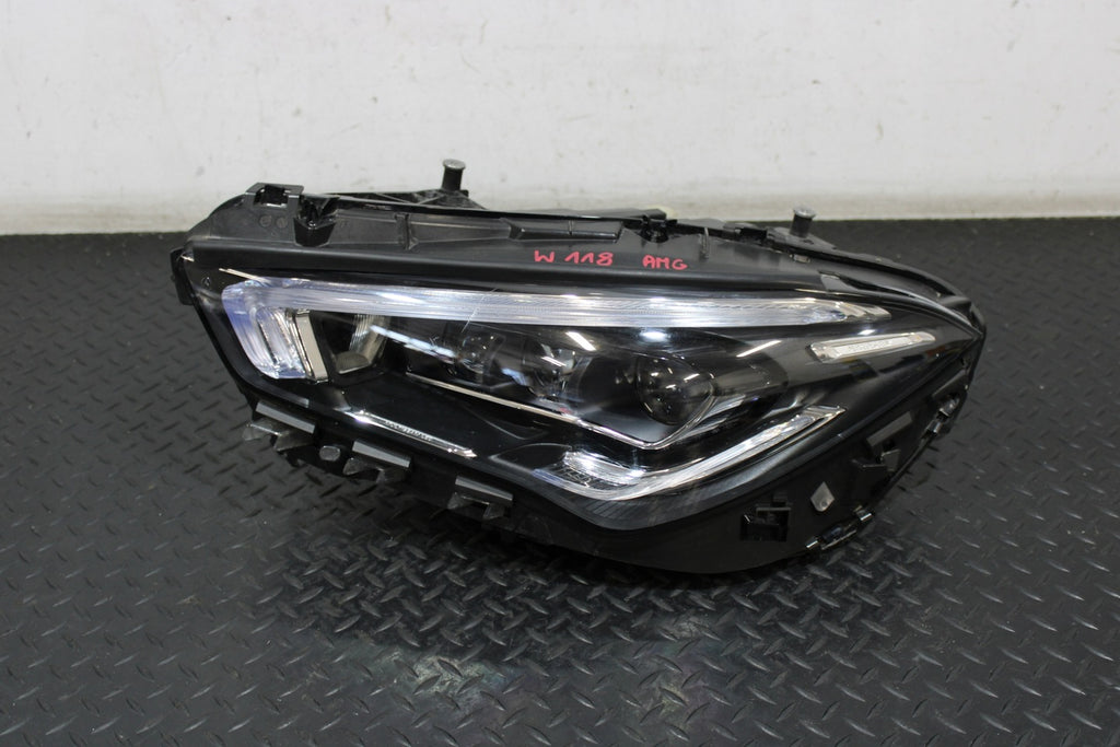 Frontscheinwerfer Mercedes-Benz Cla Amg A1189063200 A1189063100 LED Ein Satz SCH9146666387cb