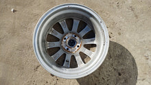 Laden Sie das Bild in den Galerie-Viewer, 1x Alufelge 16 Zoll 6.5&quot; 4x108 47 5ET H1BC-1007-B1A Ford Fiesta Rim Wheel