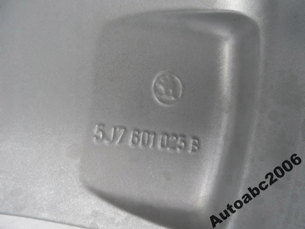 1x Alufelge 17 Zoll 7.0" 5x100 41ET 5J7601025B Skoda Fabia II Roomster 5j7