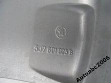 Laden Sie das Bild in den Galerie-Viewer, 1x Alufelge 17 Zoll 7.0&quot; 5x100 41ET 5J7601025B Skoda Fabia II Roomster 5j7