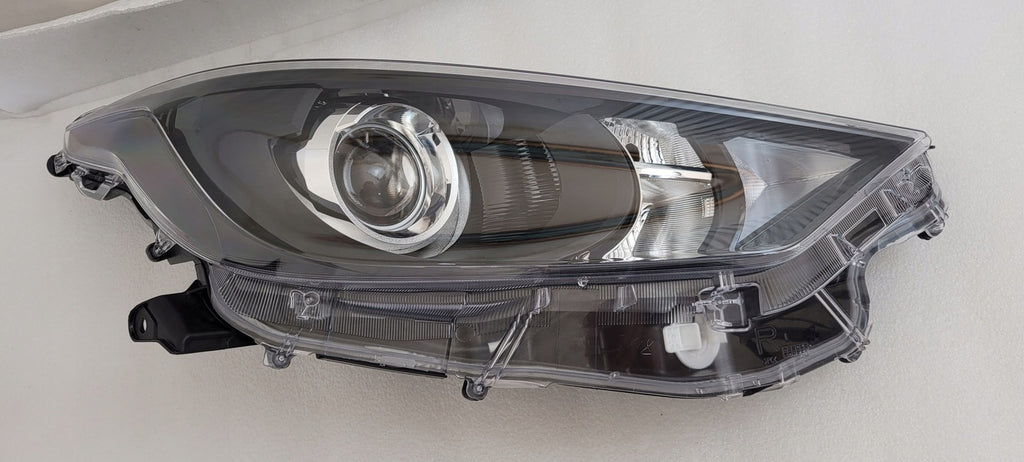 Frontscheinwerfer Toyota Yaris Rechts Scheinwerfer Headlight