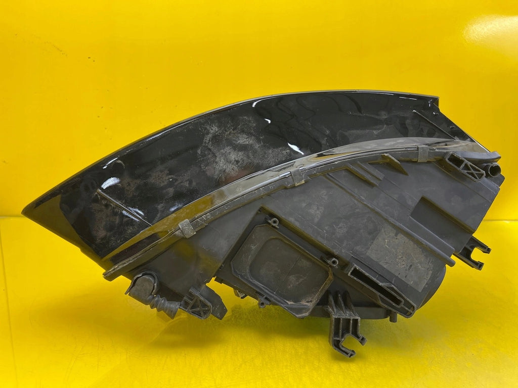 Frontscheinwerfer Audi A4 B8 8K0941003P Xenon Ein Stück (Rechts oder Links)