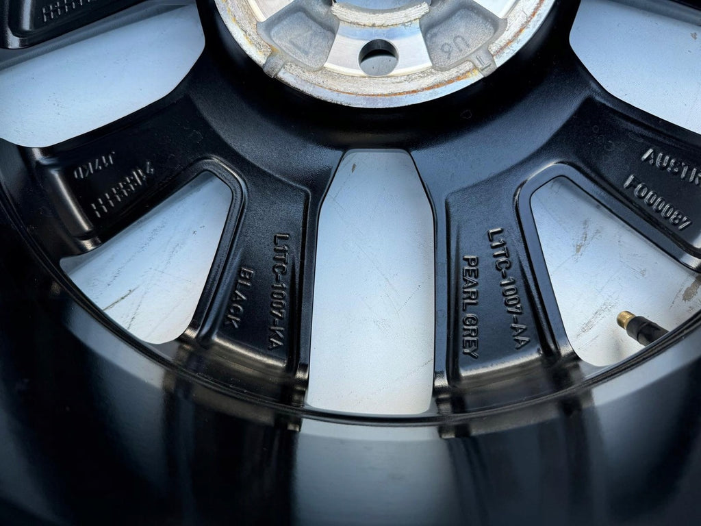 1x Alufelge 17 Zoll 7.0" 5x108 47 5ET L1TC-1007-KA Ford Puma Rim Wheel