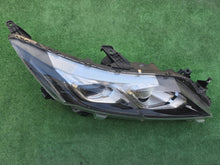 Laden Sie das Bild in den Galerie-Viewer, Frontscheinwerfer Mitsubishi Eclipse Cross Rechts Scheinwerfer Headlight